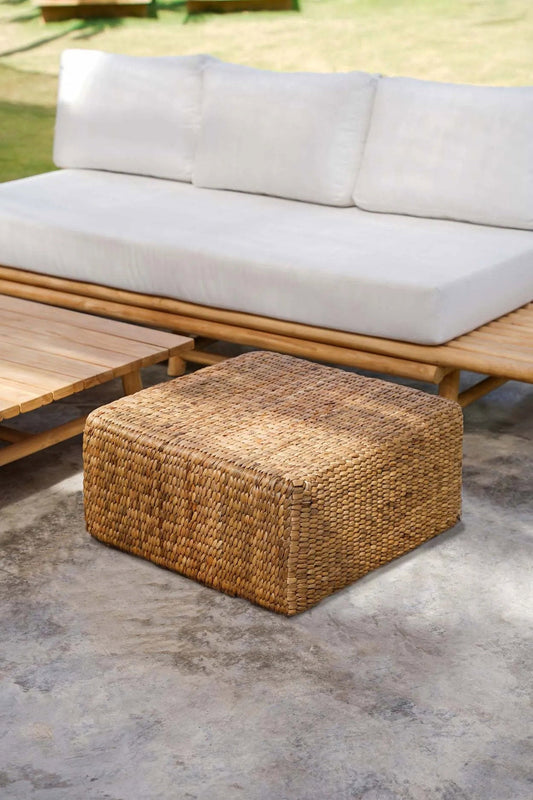 Elvara Fyrkantig Puff i Vattenhyacint – Natur - CasaCle