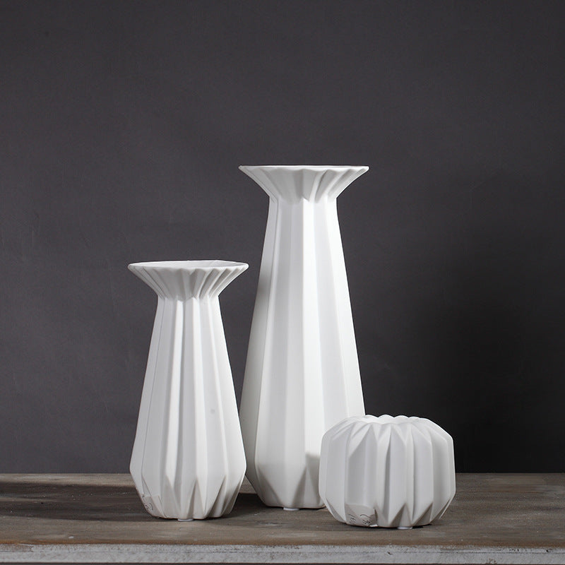 Skandinavisk Ljushållare - Minimalistisk Keramik för Mysiga Stunder - CasaCle