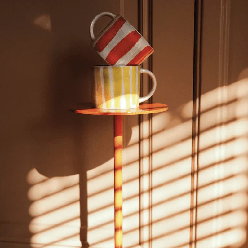Exklusiva Tazza Stripe Stengodsmuggar - Set om 4 för Stilfull Vardag - CasaCle