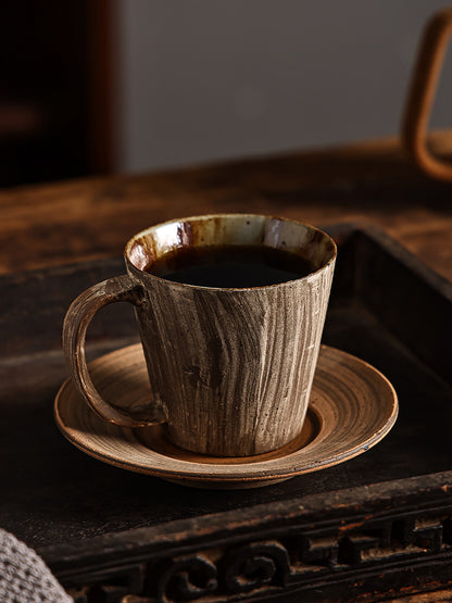 Rustik kaffekopp med fat – Handgjord stengods i japansk design