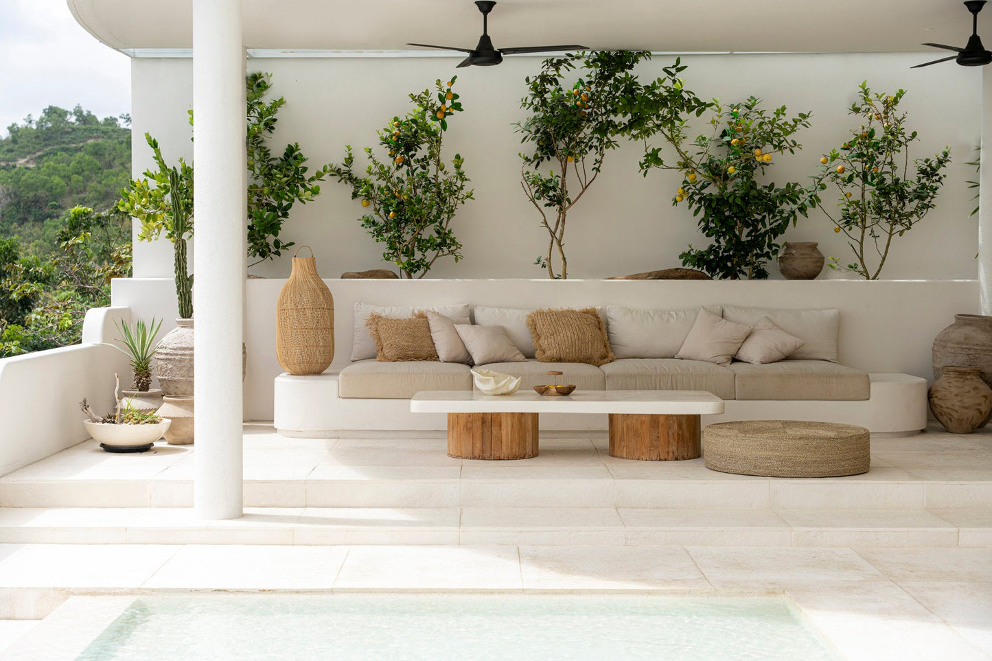 Ravéa Stor Puff i Sjögräs – Natur - CasaCle