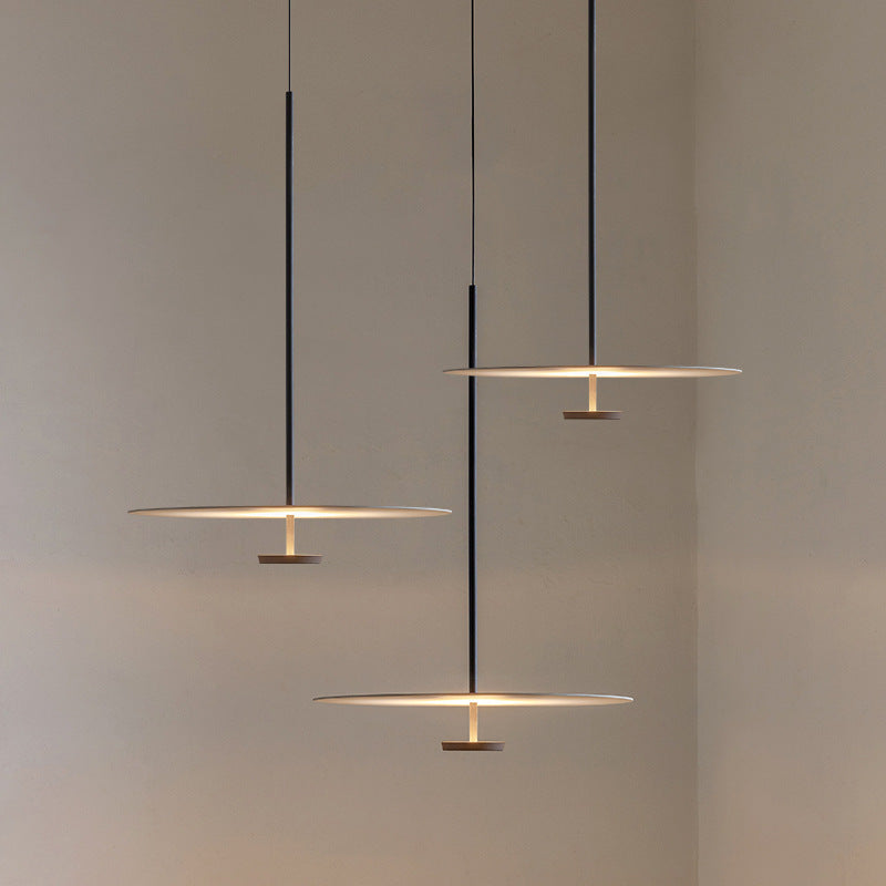 Minimalistisk Flygande Tefat-taklampa - Modern LED Belysning